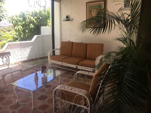 Imagen 12 de 22 de En Alquiler Anexo Macaracuay 130 M2 1h/1b/1pe