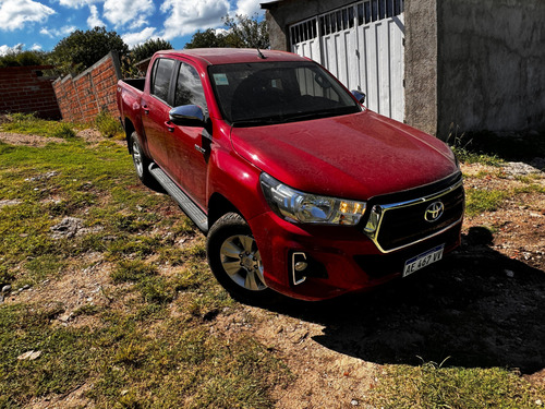 Toyota Hilux Pick-up 2.8 Cd Srv 177cv 4x4
