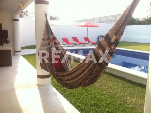 Casa En Venta En Fraccionamiento Real De Oaxtepec