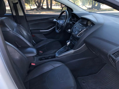 Imagen 7 de 8 de Ford Focus Se Plus Automatico Techo Cuero