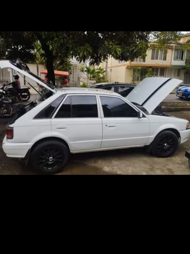 Mazda 1994 Mazda 323 Hs