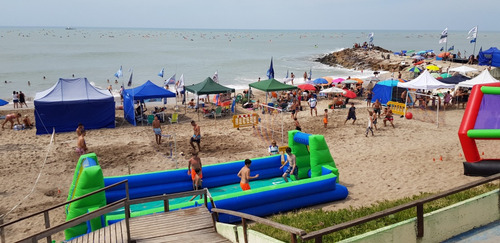 Alquiler De Inflable! Cancha De FĂștbol 7 Metros X 3,50!