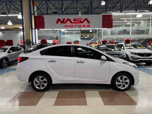 Hyundai HB20S 1.6 PREMIUM 16V FLEX 4P AUTOMÁTICO