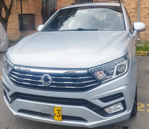 SsangYong Rodius D20DTR