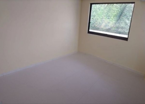 Casa En Venta C. Platón 2 La Joya Ecatepec De Morelos, Méx/ Recuperacion Bancaria Laab2