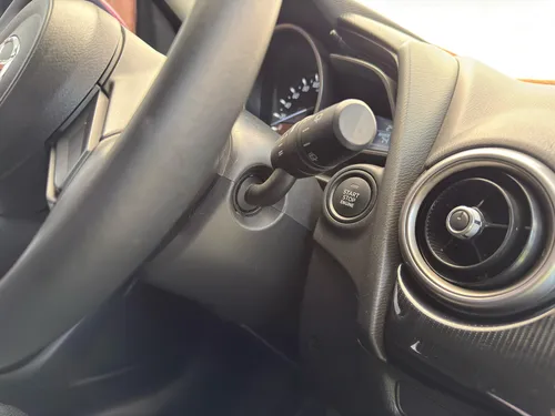 Mazda 2 1.5 TOURING AUTOMATICO HB