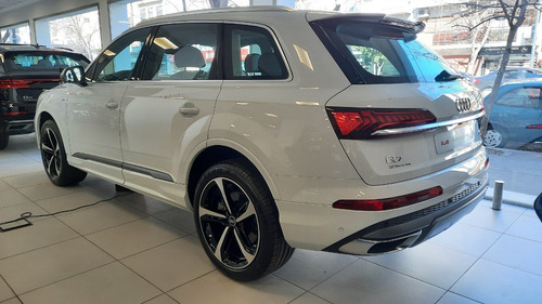 Imagen 6 de 15 de Audi Q7 0km 2021 55 Tfsi 340cv Quattro Audibsas