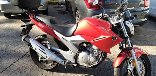 Imagen 3 de 13 de Yamaha Ys-250