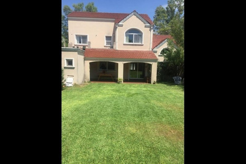 Imagen 10 de 14 de Chalet En Venta En Ezeiza
