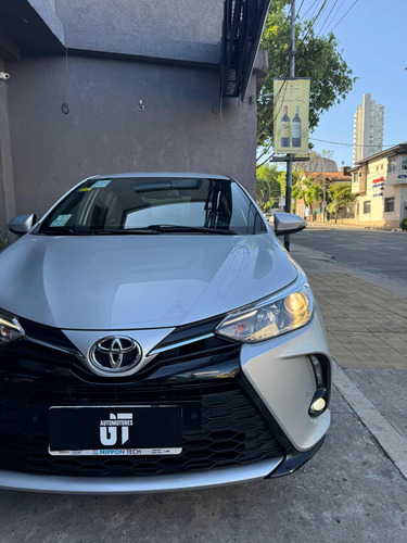 Toyota Yaris 1.5 107cv Xls Cvt