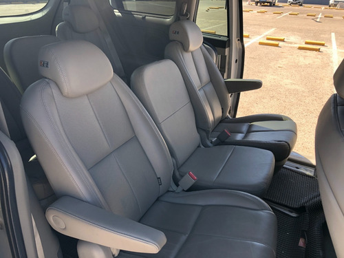 Imagen 11 de 25 de Kia Carnival 2.2 Crdi ¡excelente Oportunidad Por Su Estado!