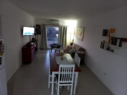 Depto 3 Ambientes - Venta - Moreno Centro