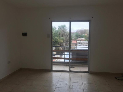 Imagen 12 de 15 de Departamento - La Plata