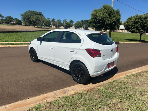 Chevrolet Onix 1.0 FLEX MANUAL