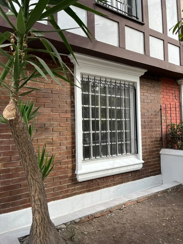 Imagen 1 de 20 de Casa 2 Pisos A Pasos Parque Inés De Suarez
