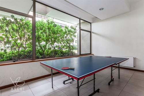 Amplio Departamento En Venta De 3 Dorm. En Las Condes