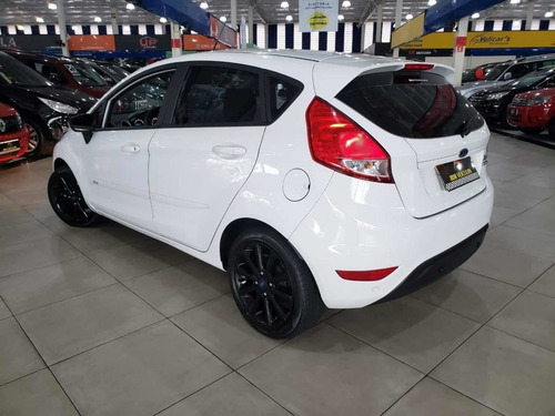 Imagem 5 de 6 de Ford Fiesta 2018 1.0 Sel Style Ecoboost Powershift 5p