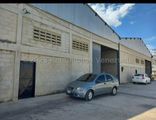 Galpon En Venta Zona Industrial Barquisimeto 23-21328 Ea 