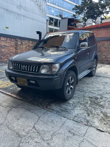 Camioneta 3 Puertas En Excelentes Condiciones.