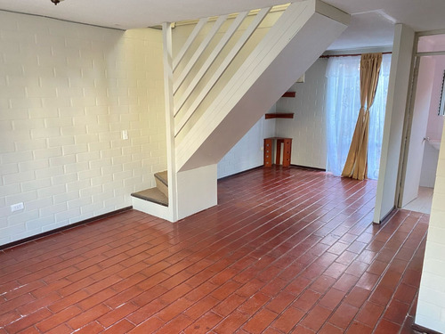 Casa En Excelente Estado De 2d 1b + Est Portal Del Maule ii