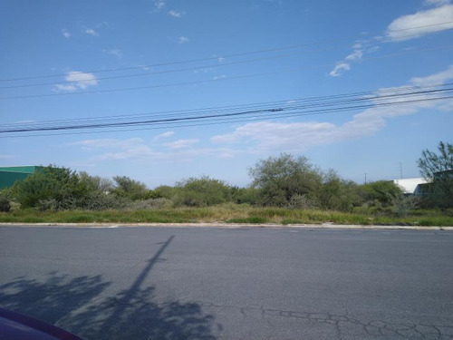 Terreno En Venta En Cienega De Flores Centro