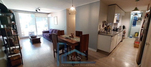 Venta Depto. En Primer Piso. Excelente Ubicación En Ñuñoa