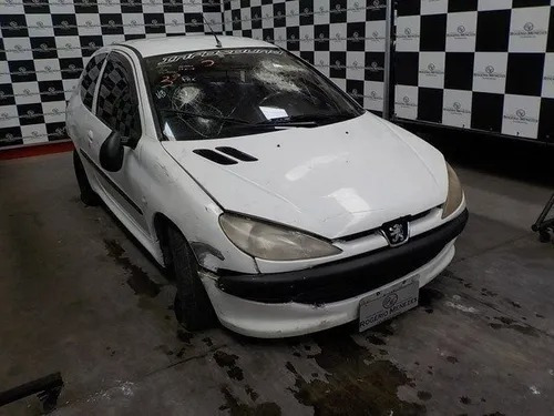 Imagem 10 de 15 de Sucata Peugeot 206 1.0 16v 2004 Para Vendas De Peças
