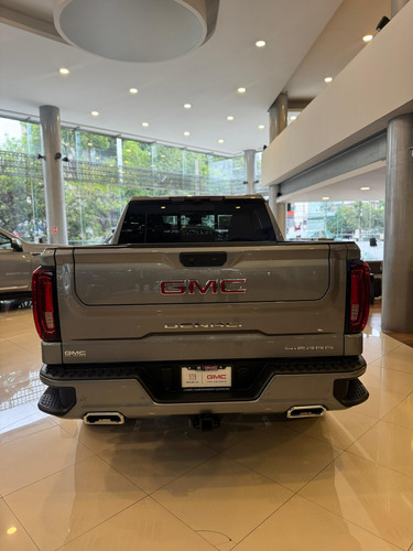 GMC Sierra 6.2 V8 Denali