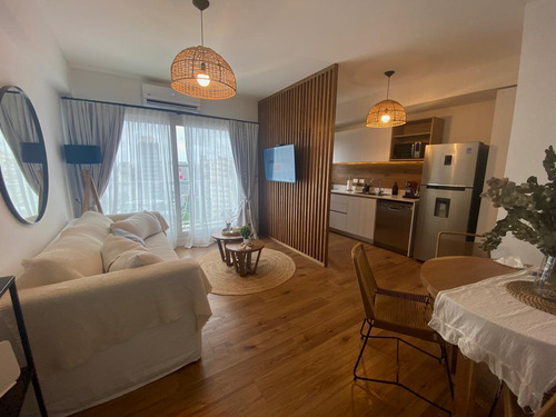 2 Ambientes Amoblado Y Equipado En Torre Vista Belgrano- Alquiler Paquete!