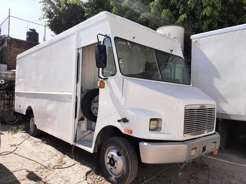 Imagen 12 de 15 de Vanett Freightliner