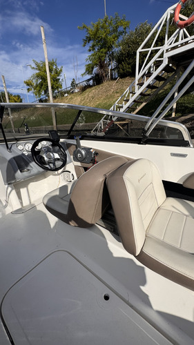 Quicksilver 1700 (2016) - Evinrude 115 (380hs)