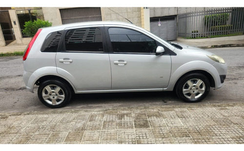 Ford Fiesta 1.0 ROCAM HATCH 8V FLEX 4P MANUAL