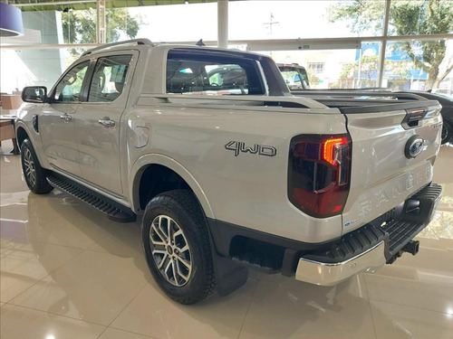 Ford Ranger 3.0 Limited Cab. Dupla V6 4X4 Aut. 4P