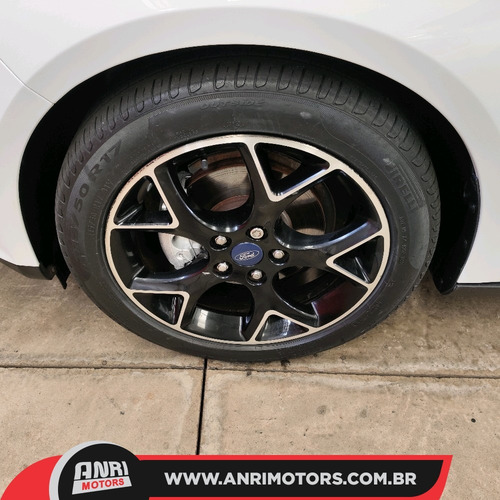 Ford Focus 2.0 Titanium Flex Powershift 5p