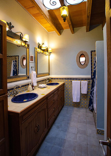Casa En Renta Con Alberca Calefactada, 5 Recámaras En Los Frailes San Miguel De Allende