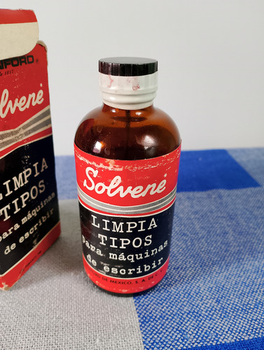 Limpiatipos Para Maquinas De Escribir / Para Exhibición (Usado)