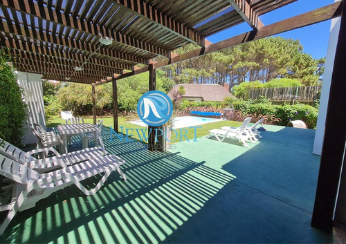 Imagen 4 de 21 de Alquiler Semana Santa Casa Piedras Del Chileno, Parada 43 De La Mansa! Piscina 3 Dorms, 3 Baños, Cochera, Hasta 7 Personas! Ideal Familias!