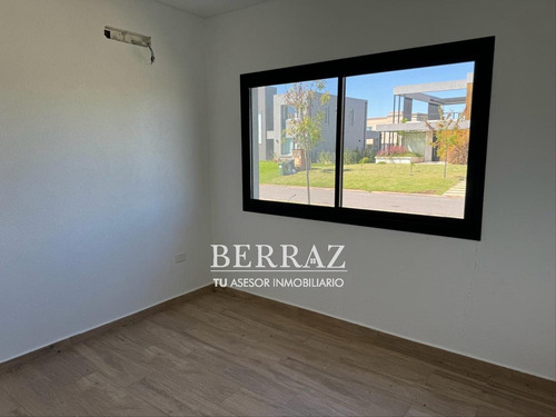 Casa Venta 5 Ambientes En Ceibos Puertos Escobar Lote De 613 M2