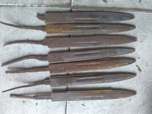 Hojas De Cuchillo