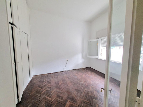 Casa En Venta 4 Dormitorios Padron Unico Garage La Comercial