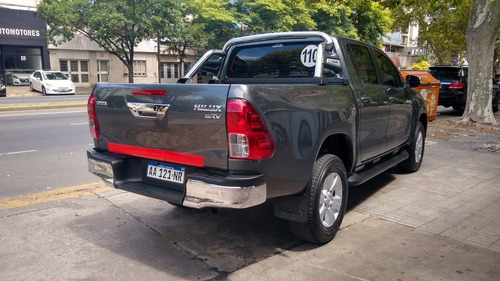 Toyota Hilux 2.8 Cd Srv Pack 177cv 4x2 2016