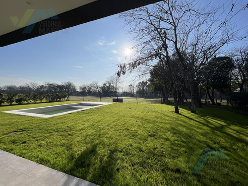 Casa En Haras Santa Maria El Molino Central