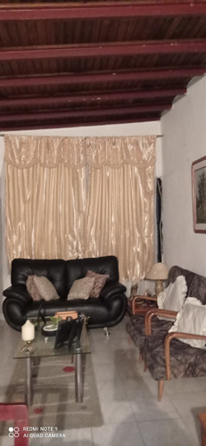 Imagen 4 de 29 de Venta De Casa Urb. Parque Valencia