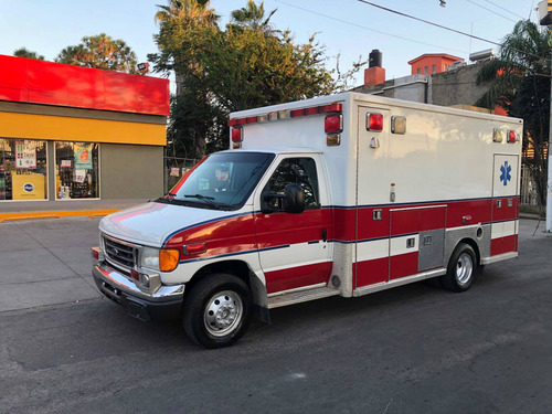 Imagen 6 de 15 de Ford Ambulancia Tipo 3