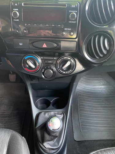 Toyota Etios 1.5 Sedan X 2019