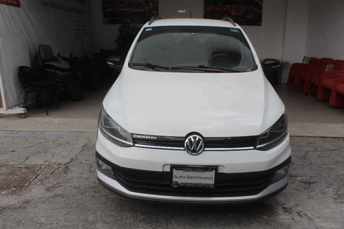 Imagen 2 de 15 de Volkswagen Crossfox 2017 5p Hb L4/1.6 Man 10 Años