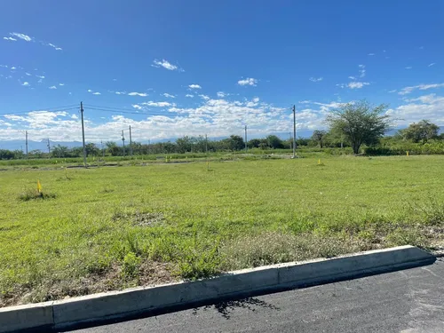 Espectaculares Lotes En La Urbanización Santorini, A 10 Minutos De Girardot.