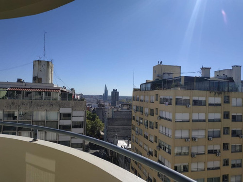 Imagen 3 de 24 de Edificio Emblemático Sobre 18 De Julio. Ideal Para Profesionales.