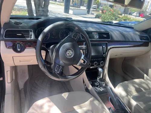 Volkswagen Passat 3.6 Vr6 At