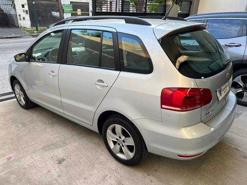 Imagen 11 de 24 de Volkswagen Suran 1.6 Trendline